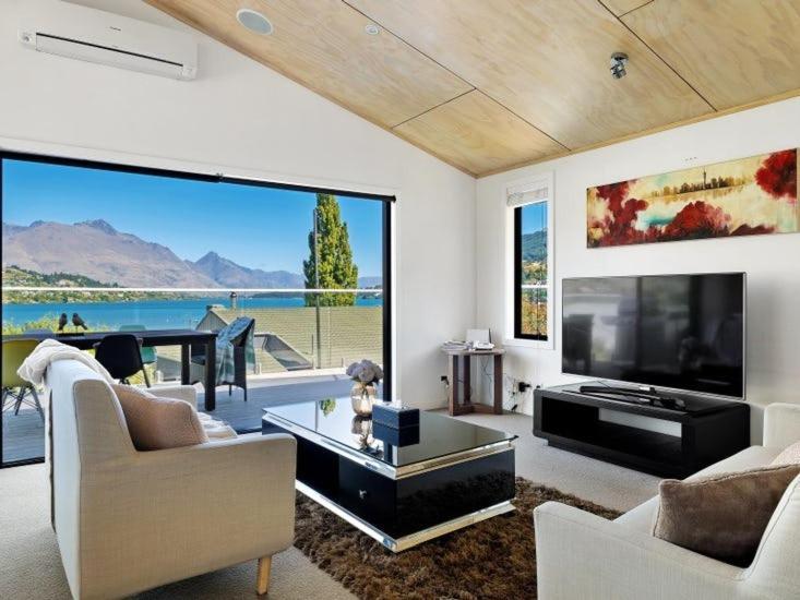 Pencarrow Lakeside Apartment Queenstown Exterior photo